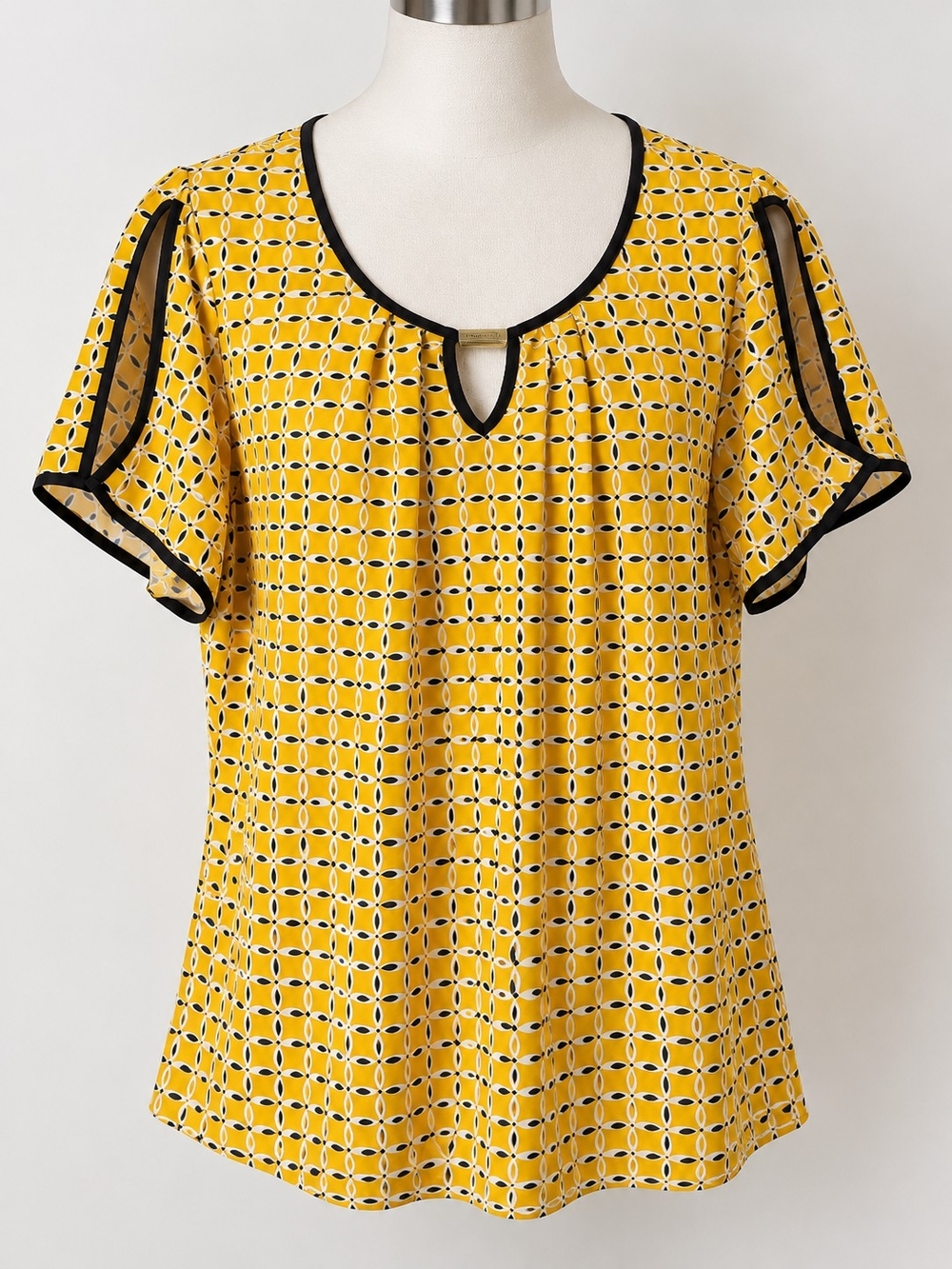 Adrienne Vittadini Yellow Geometric Keyhole Short Sleeve Top with Black Trim